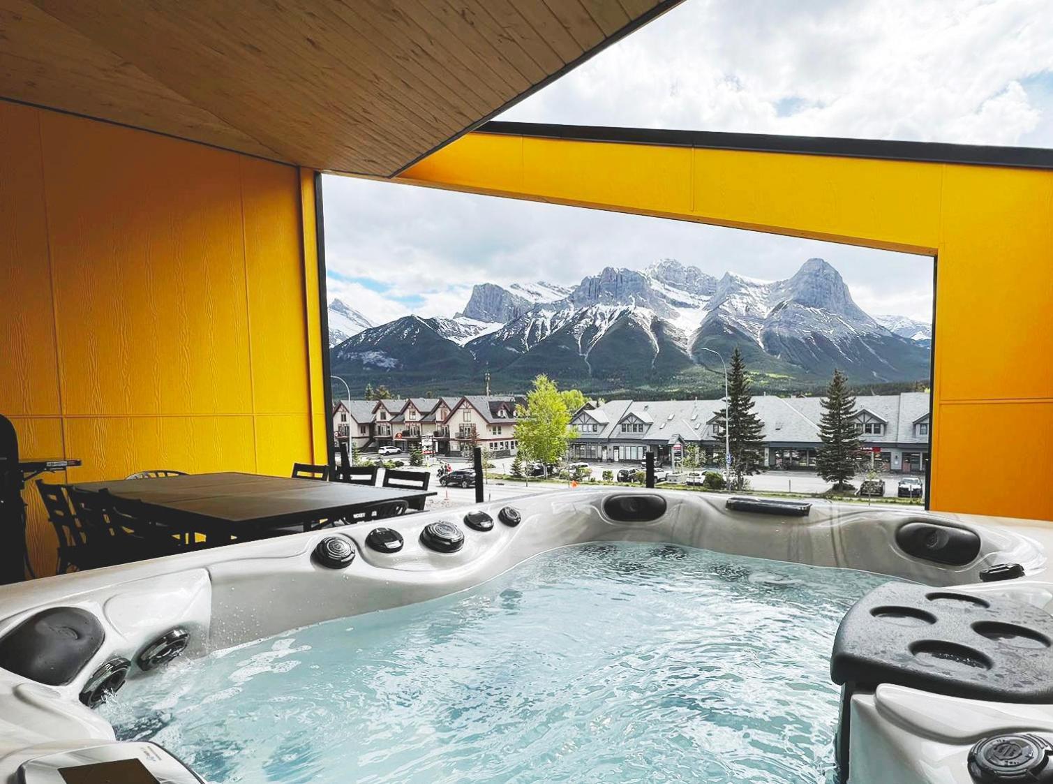 Raven'S Peak 105 - Ultra Luxe Mountain Retreat Vila Canmore Exterior foto